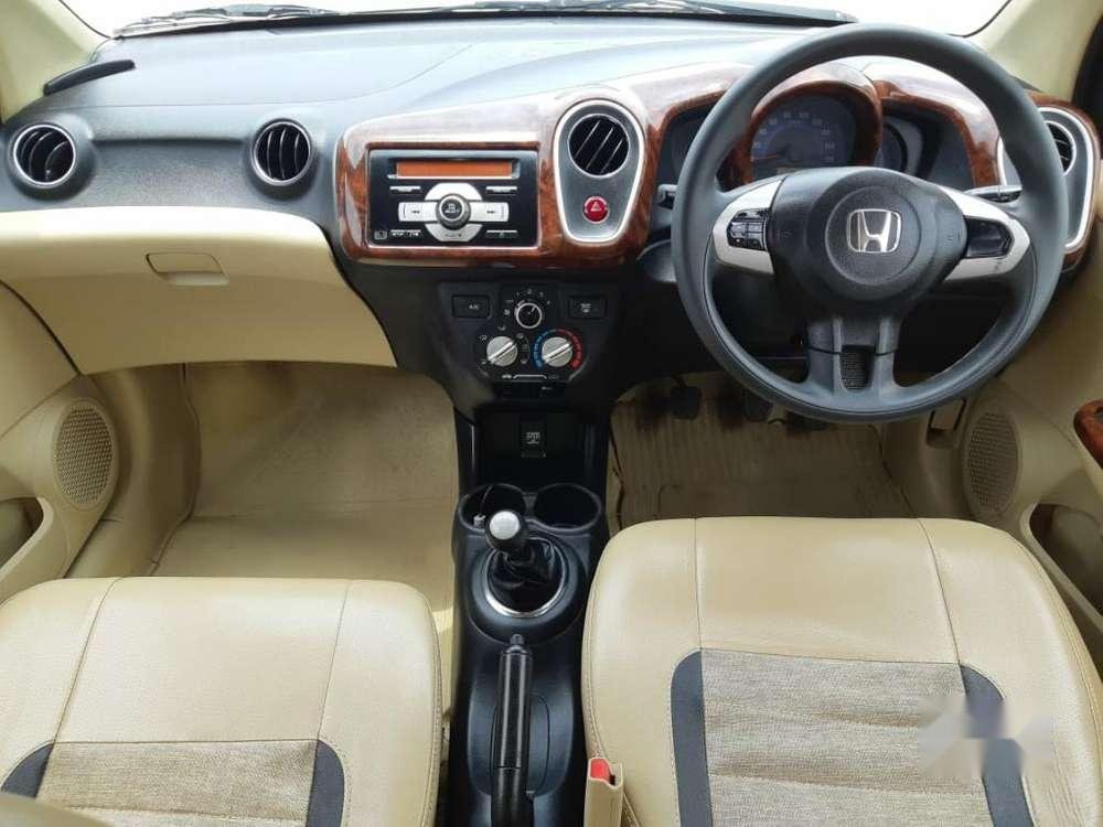 Used Honda  Mobilio  S i DTEC 2021 MT for sale in Ahmedabad  