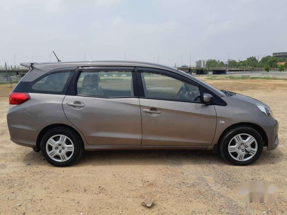 Used Honda  Mobilio  S i DTEC 2021 MT for sale in Ahmedabad  