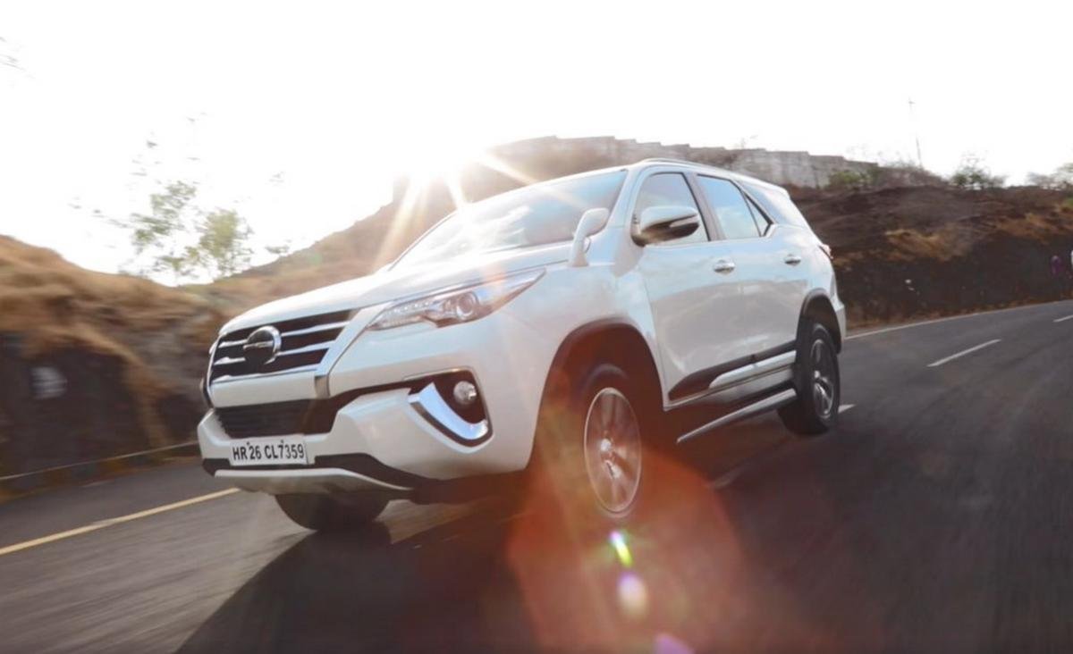 modified fortuner front three quarters