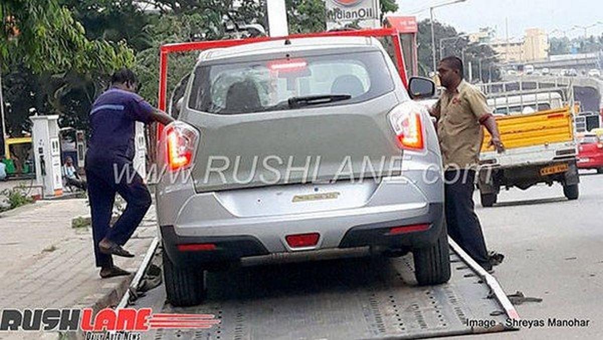 S201 SUV rear spied testing