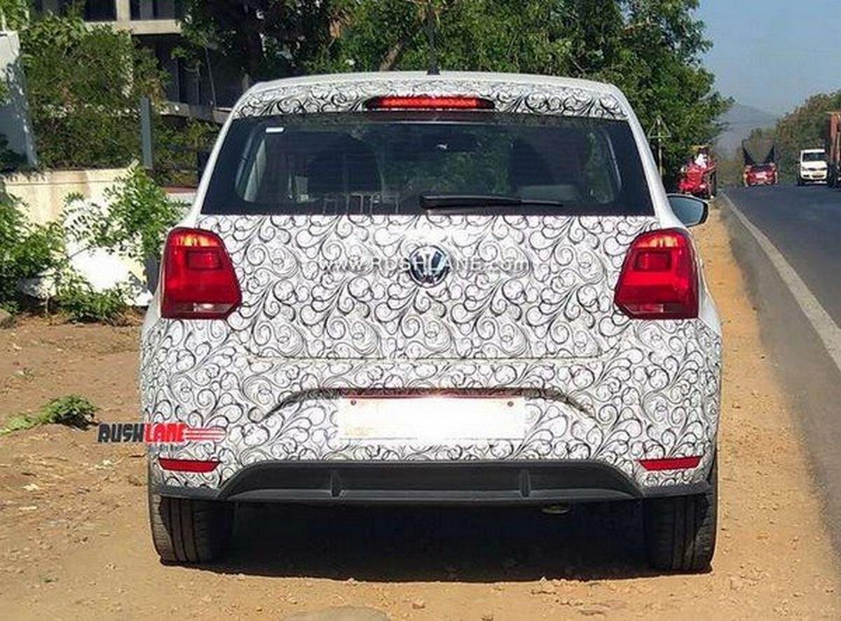 volkswagen polo facelift spy rear angle