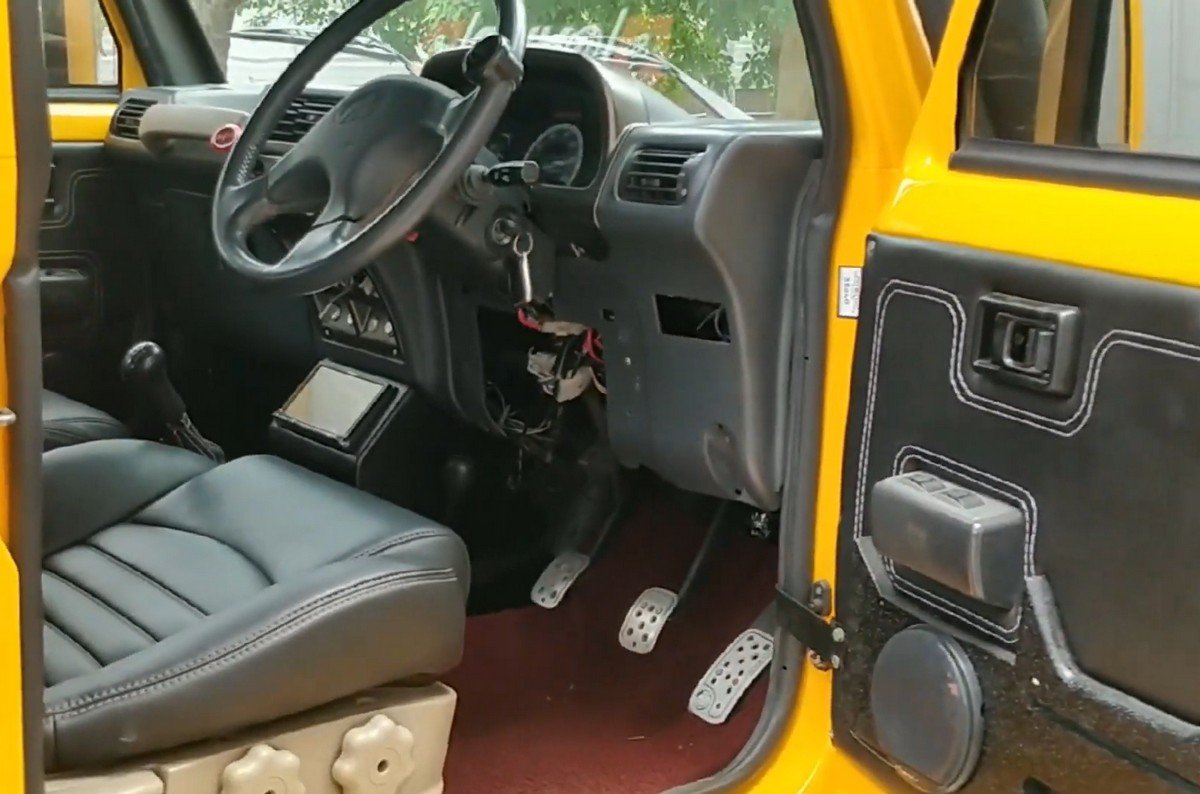 mahindra bolero modified monster truck interior