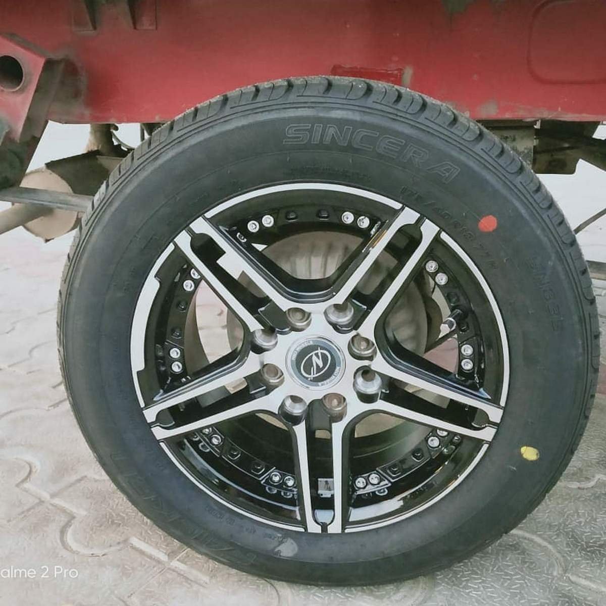 Mahindra-Gio-allloy-wheel
