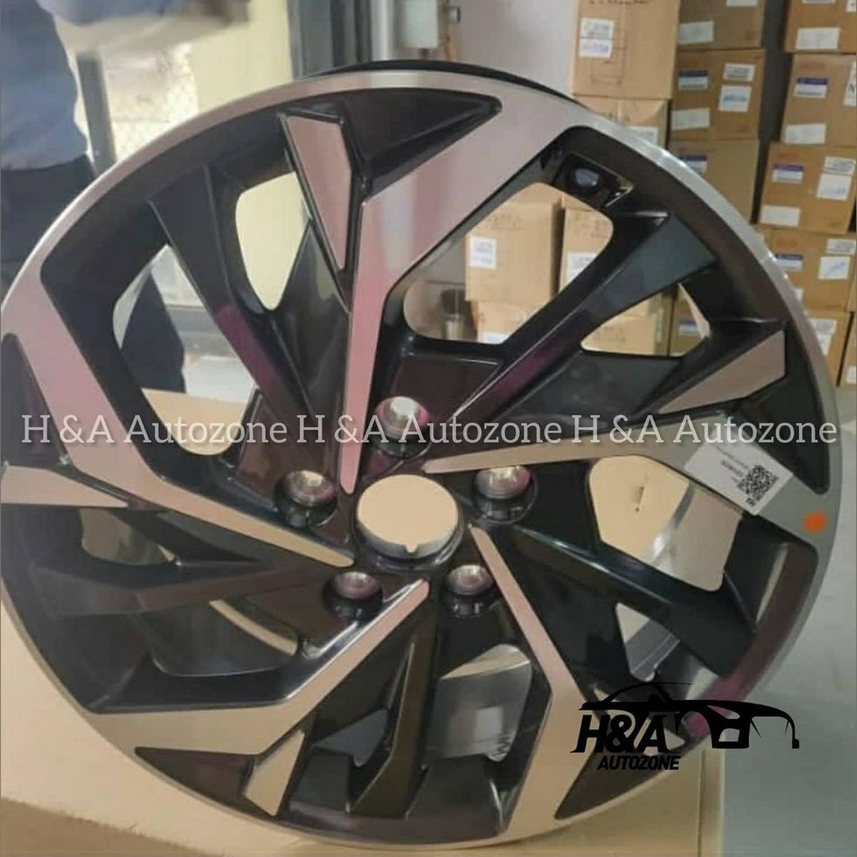 Two-tone-alloy-wheels-for-2020-Hyunda-Creta