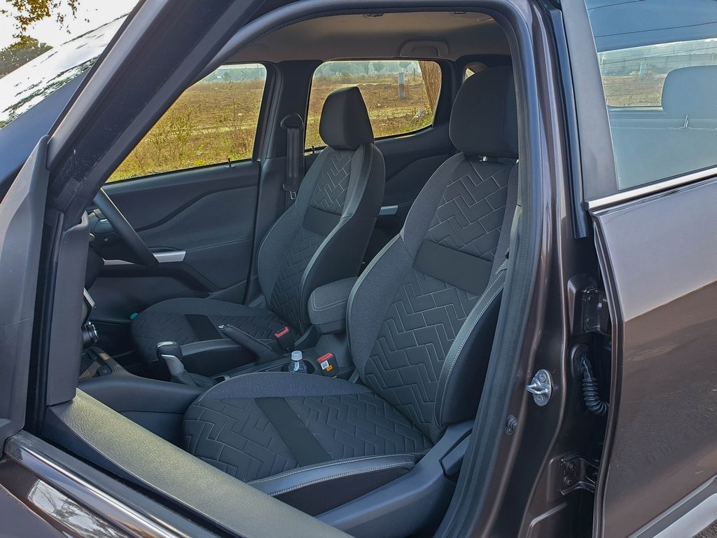 2020 Nissan Magnite interior front seats