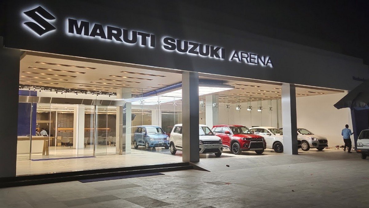 maruti-suzuki-showroom