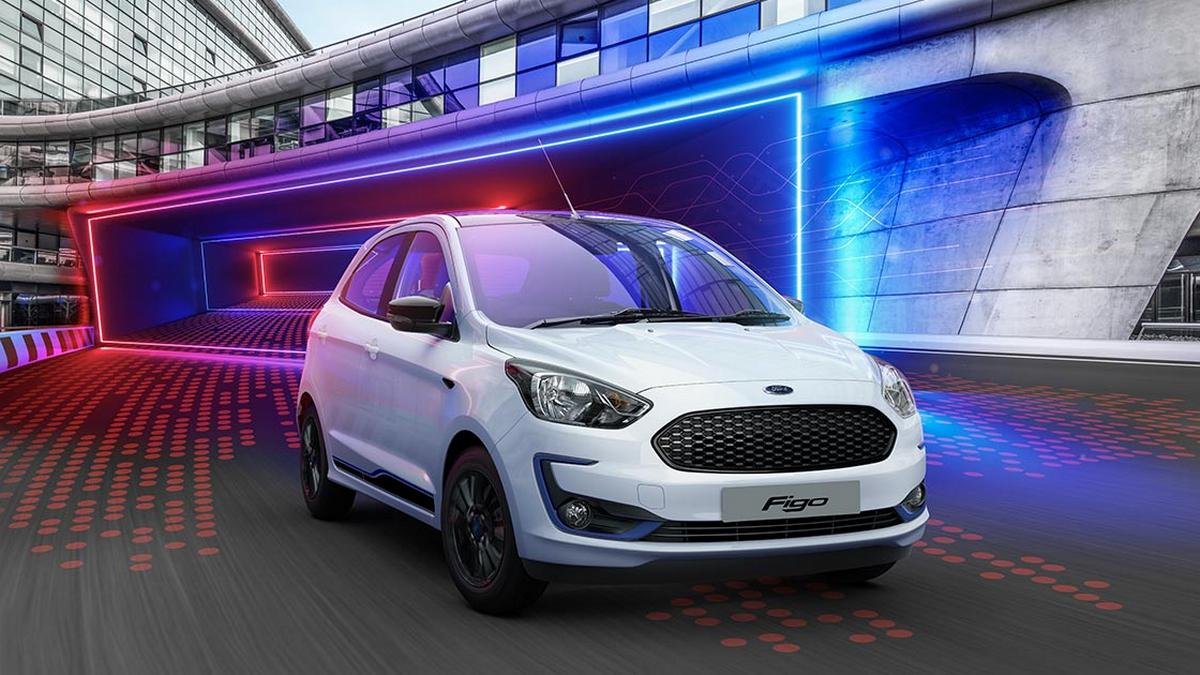 ford cars under 10 lakh - ford figo front three quarters
