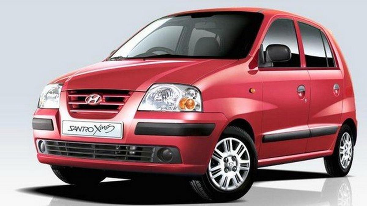 Hyundai Santro Xing red color 