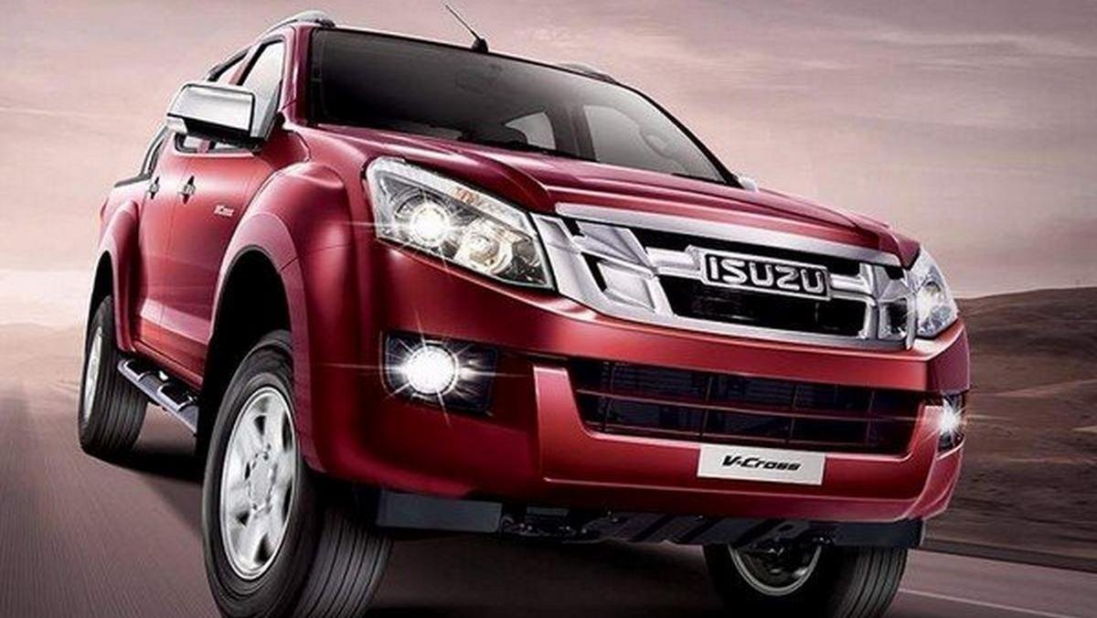 Isuzu D-Max pickup red color on road front look