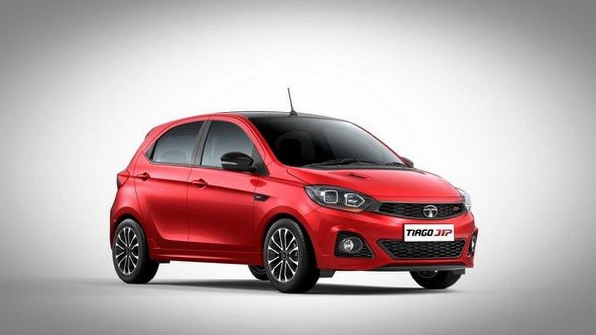 Tata Tiago JTP red color front face