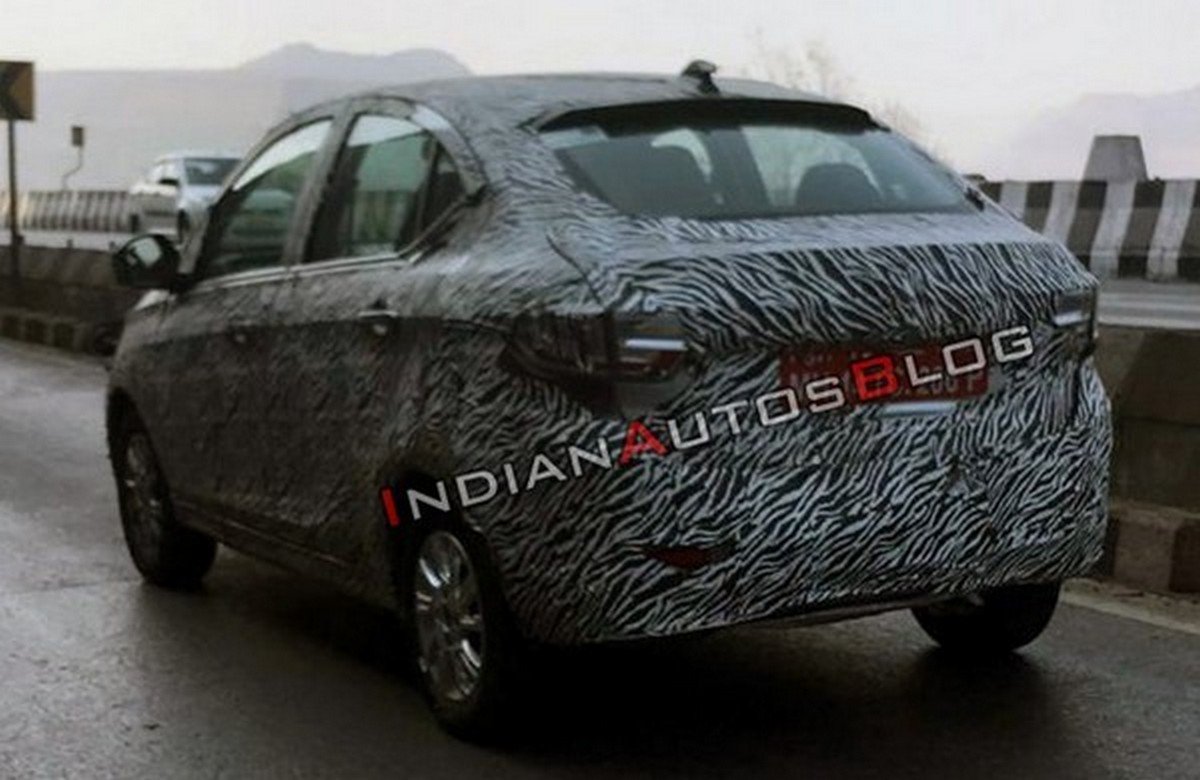 tata tigor 2020 facelift rear profile