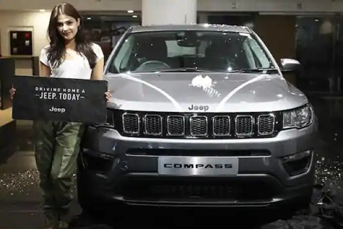 Bollywood Actresses with Jeep Compass - Rhea Chakroborty