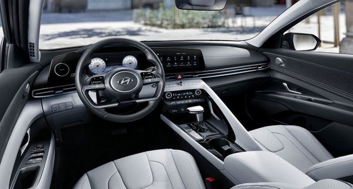 Interior-look-of-the-2021-Hyundai-Elantra