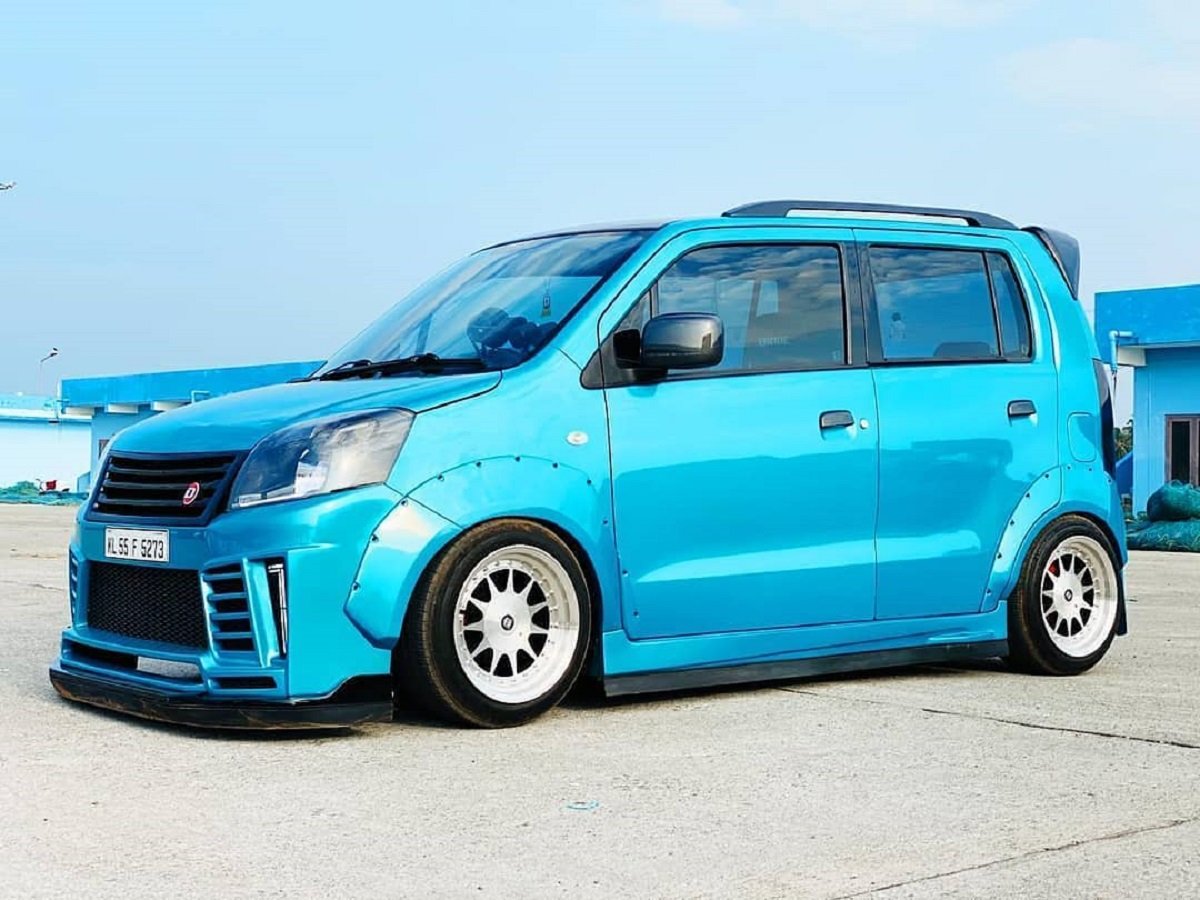 This Slammed Maruti Wagon R Looks Enticing, Dons Glorious Blue Paint Scheme