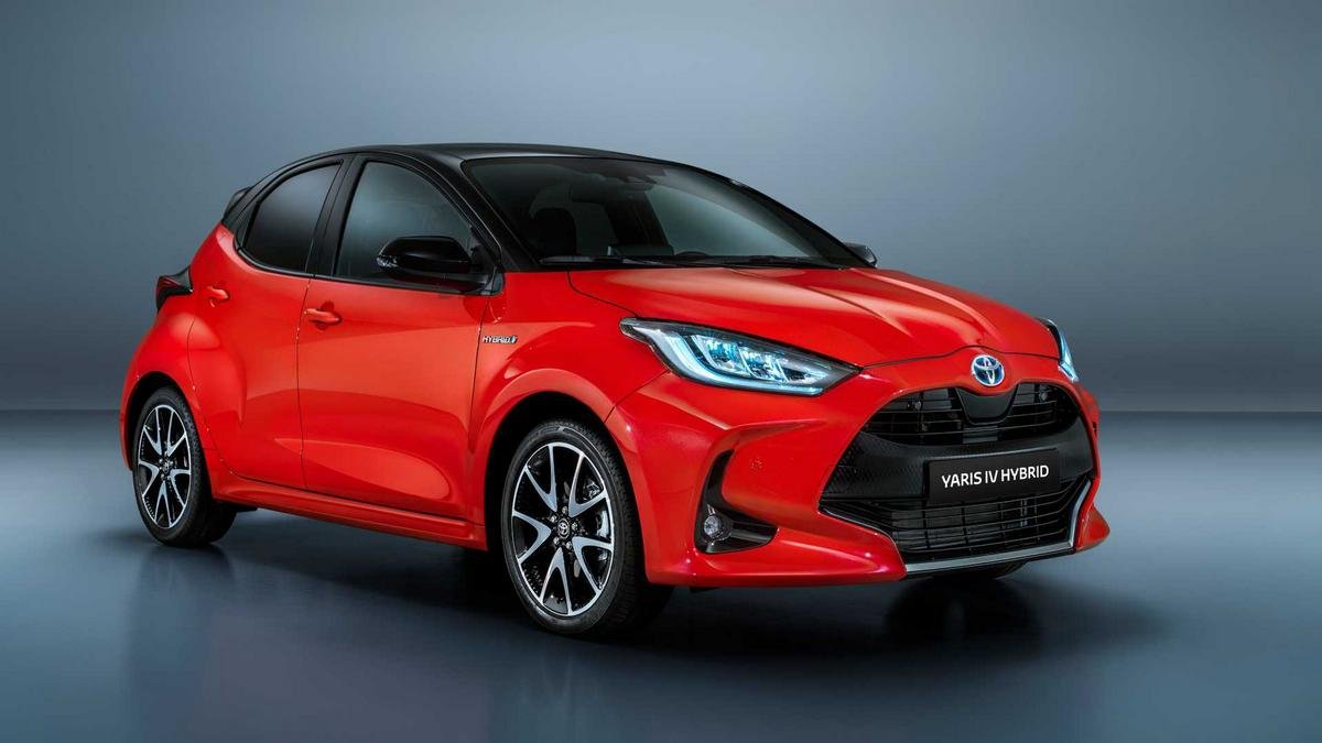 toyota yaris 2020 exterior red front angle