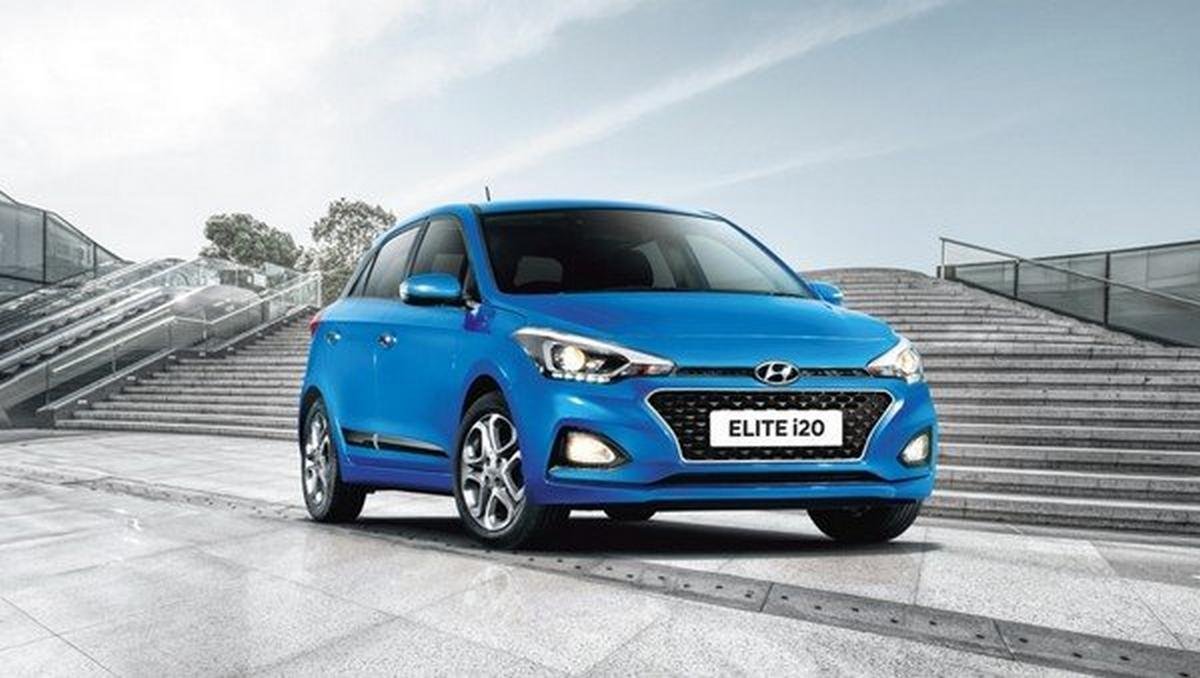 hyundai elite i20 blue front angle