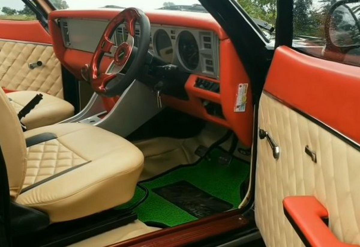 modified Hindustan Motors Contessa interior
