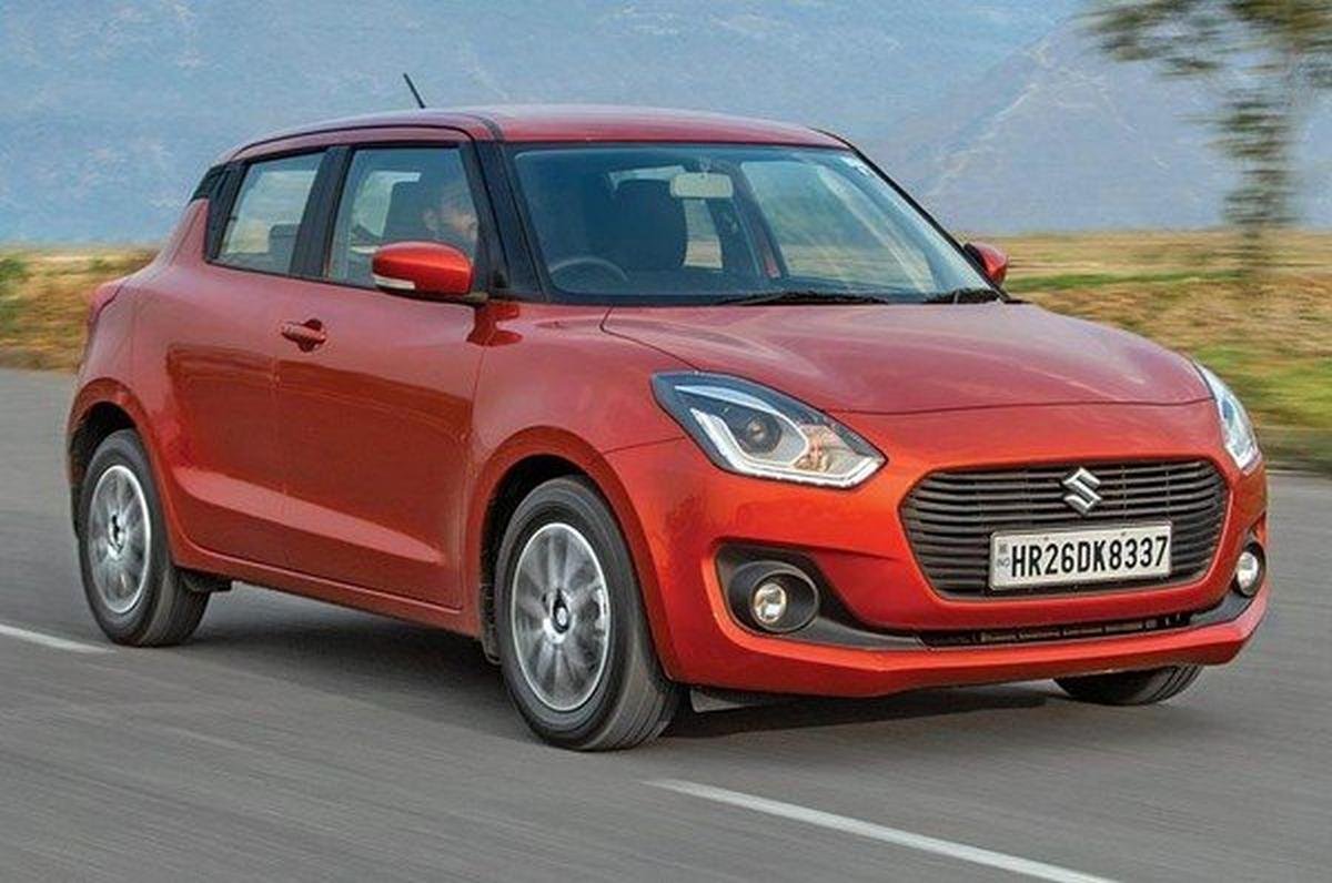 2018 Maruti Swift orange angular left