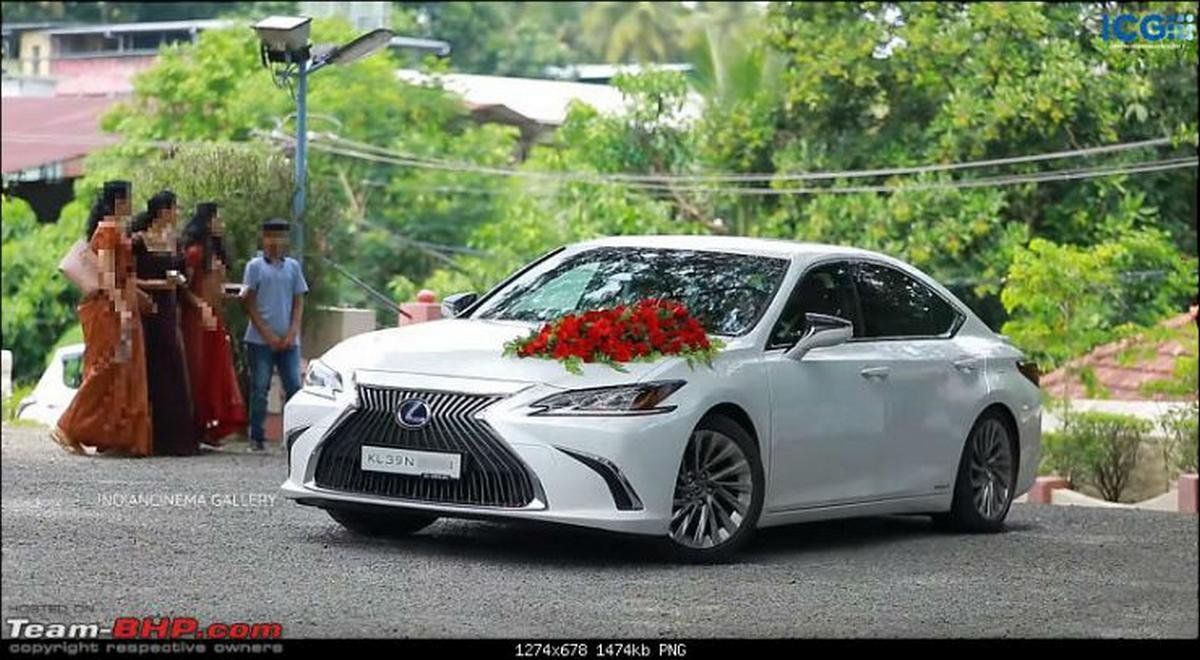 lexus e300h white front angle