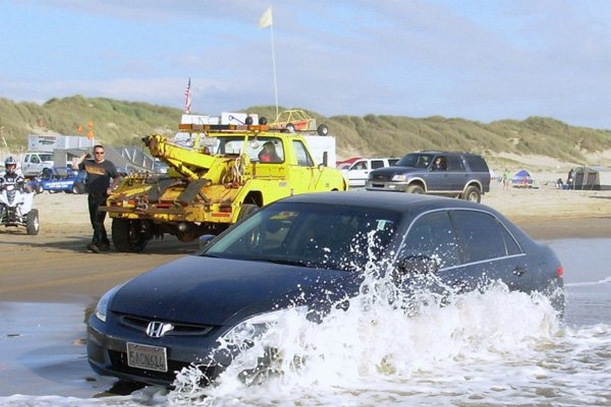 a car is being rescued