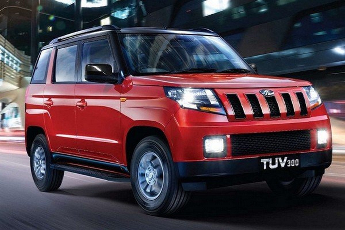 2016 Mahindra TUV300 T10 red left side