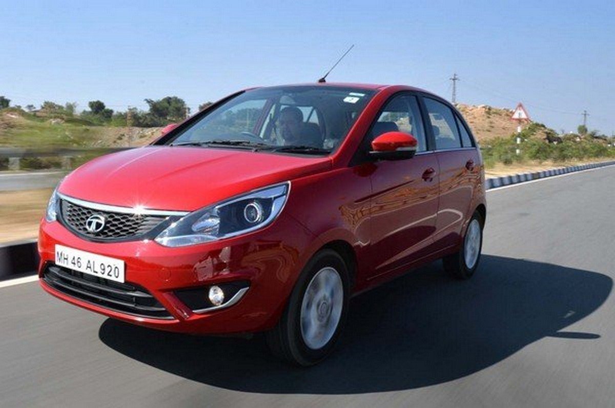 tata bolt red front angle
