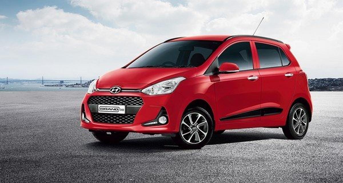 hyundai grand i10 red front view