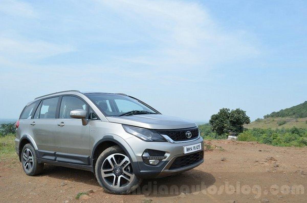 tata hexa silver front angle