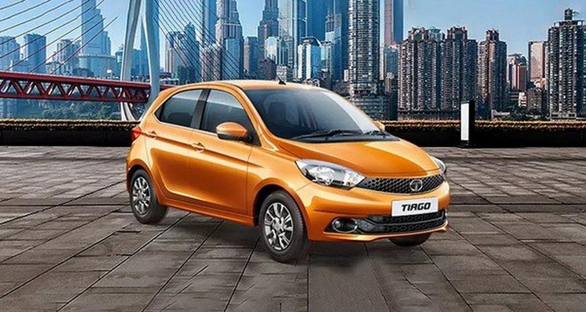 tata tiago front three quarters right side