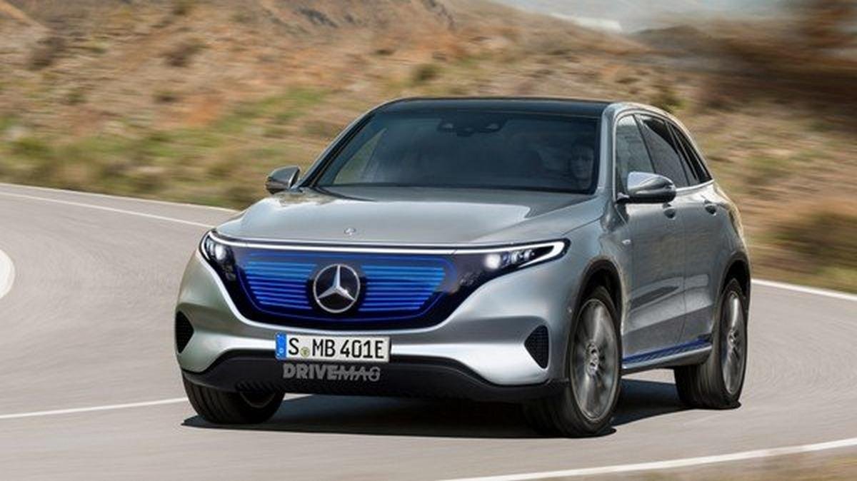 Mercedes EQC 2020 silver right view