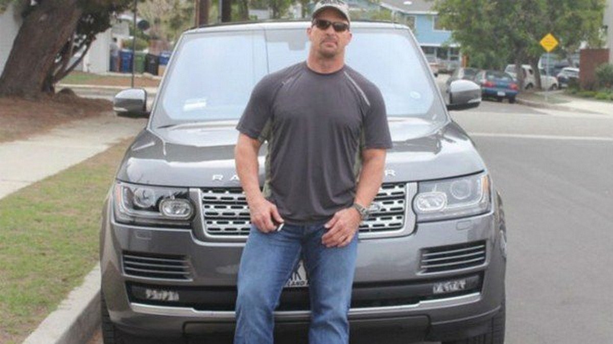 Stone Cold Land Rover range rover autobiography silver front