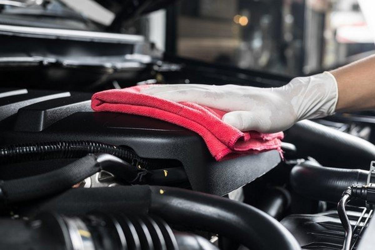 clean the engine bay