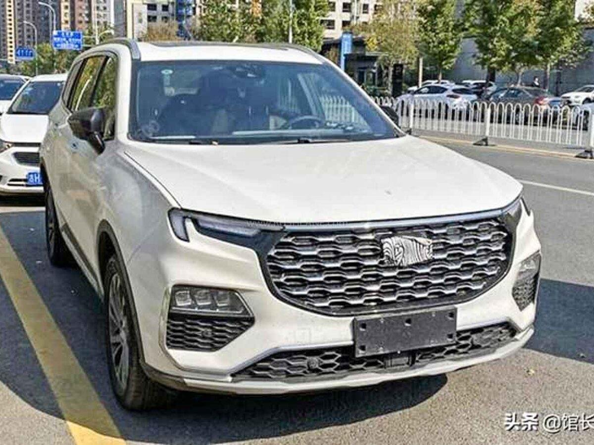 Ford Equator Spotted During Testing, Likely to Inspire New Ford C-SUV