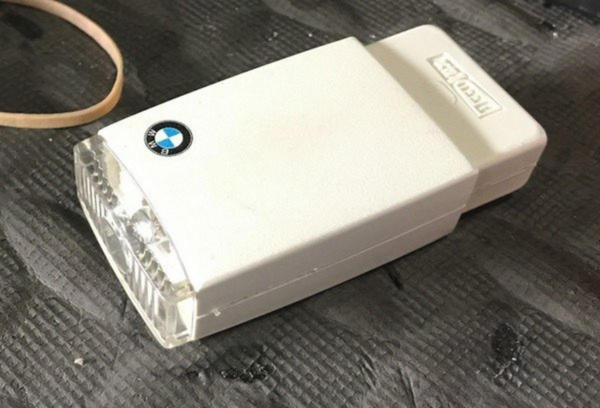 glovebox torchlight in BMW E36 3-Series 