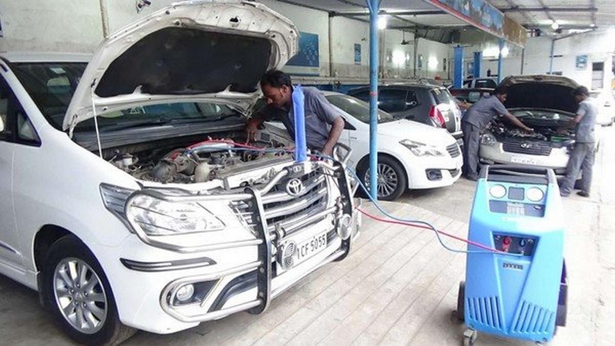 cars serviced in a dealership