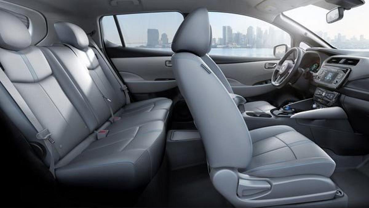 2018 Nissan Leaf seating arrangement