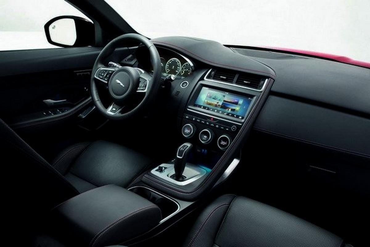  2019 Jaguar E-Pace interior