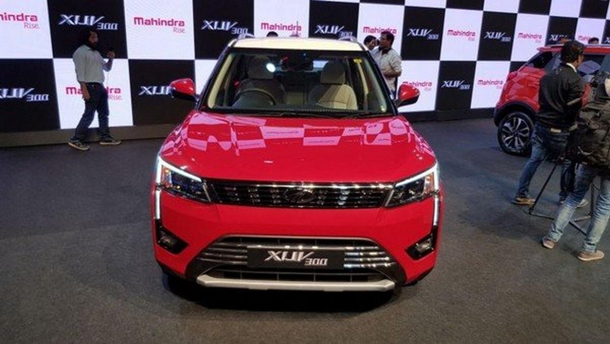 Mahindra XUV300 red color front look