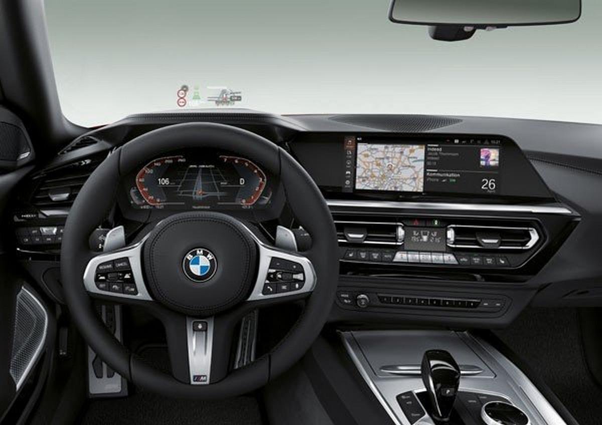 2019 BMW Z4 interior