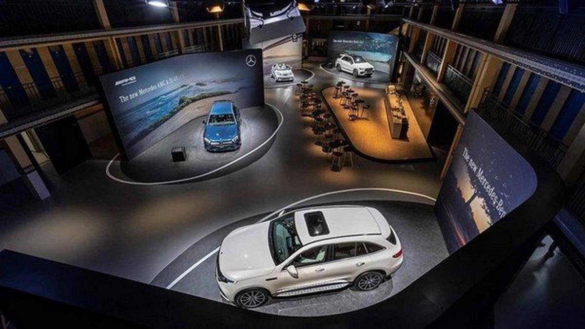 Paris Motor Show 2018 with 3 cars