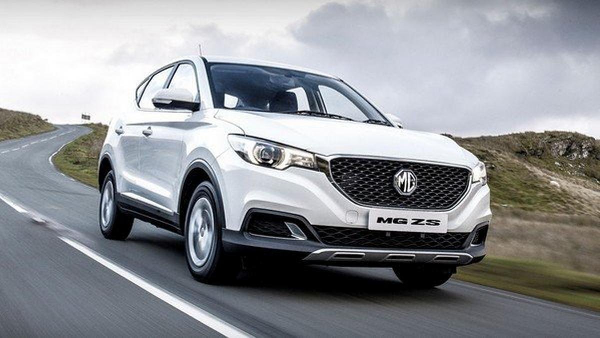 2018 chinese mg ezs white front angle
