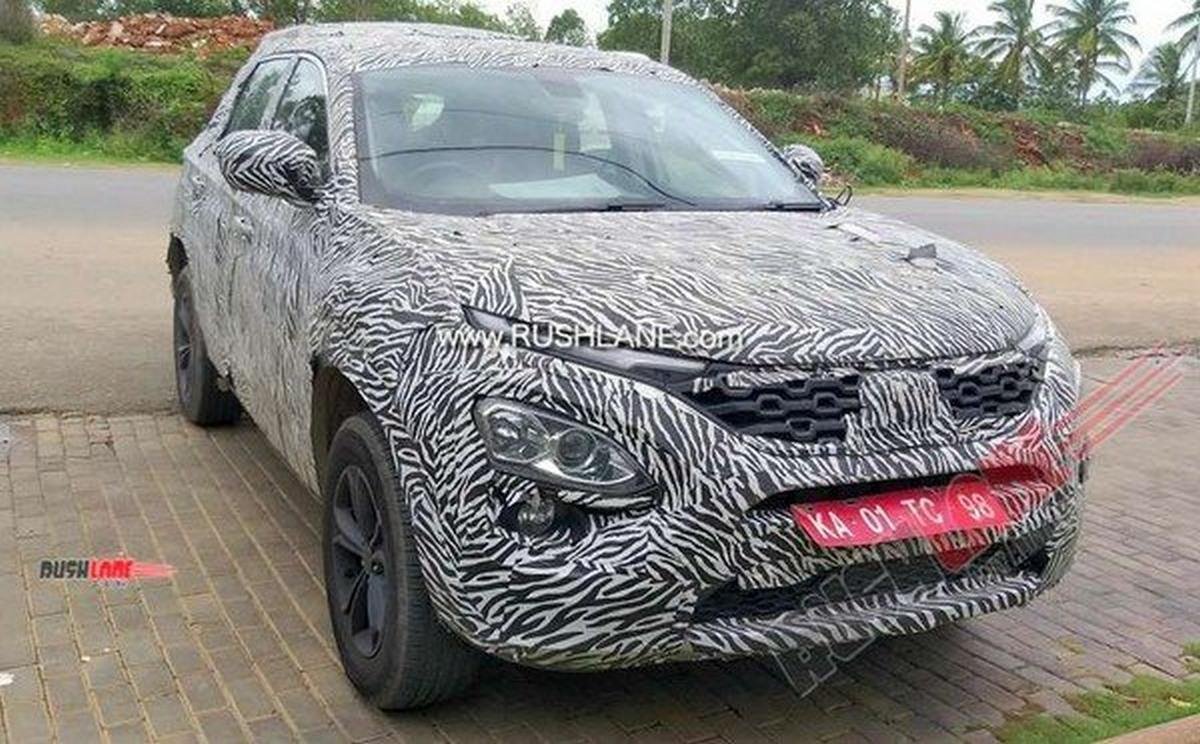 2019 tata harrier automatic spied front