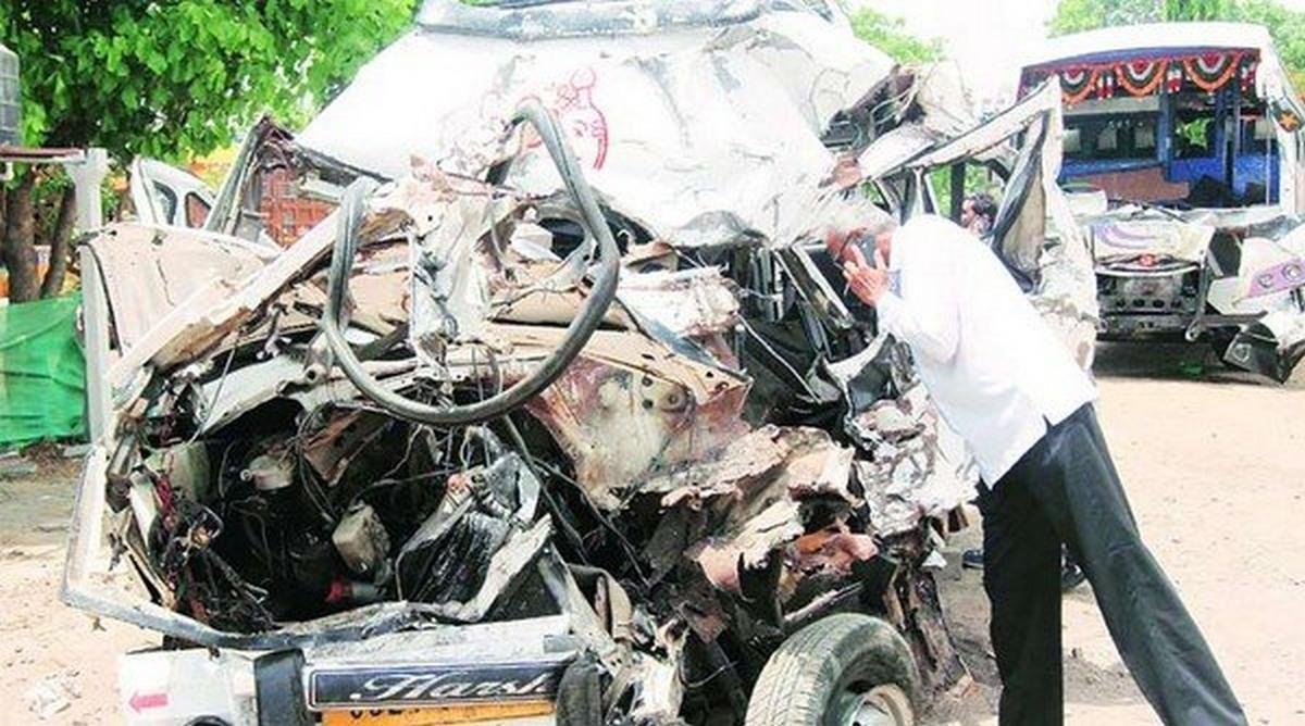 accidents in mumbai ahmehabad highway