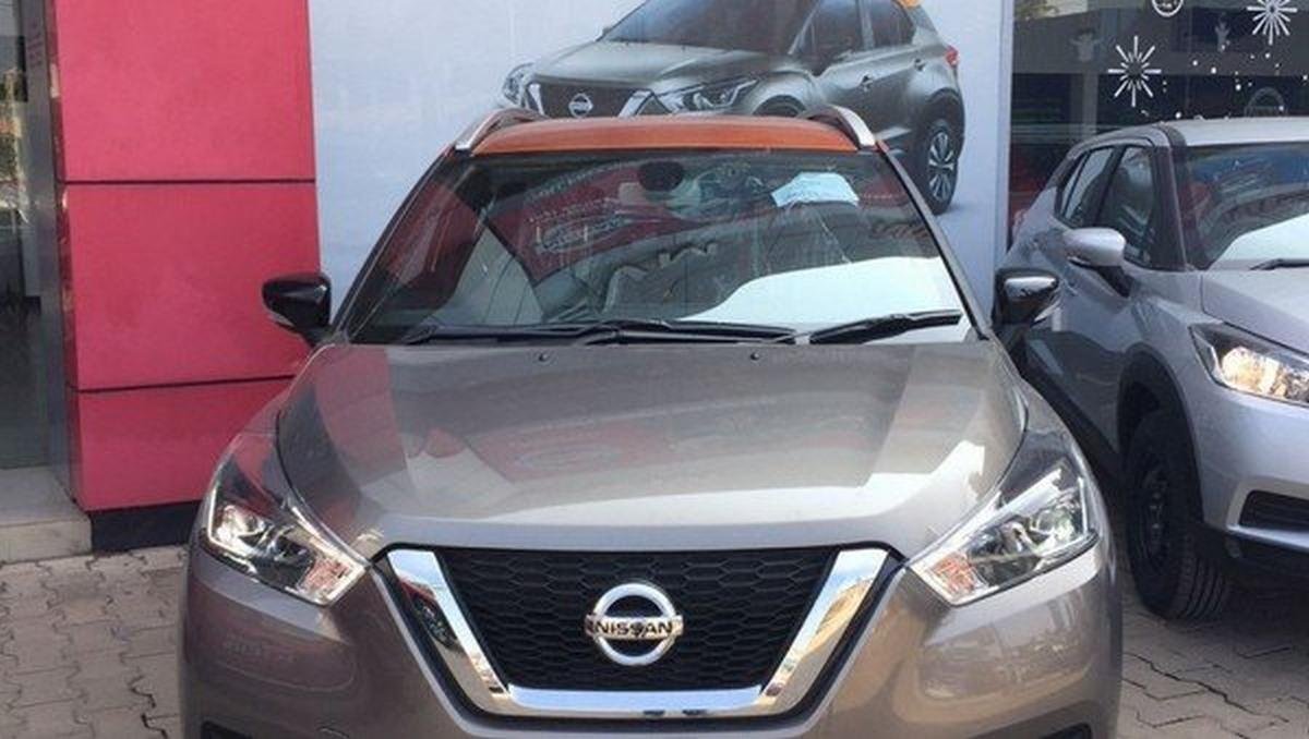 Nissan Kicks direct front look