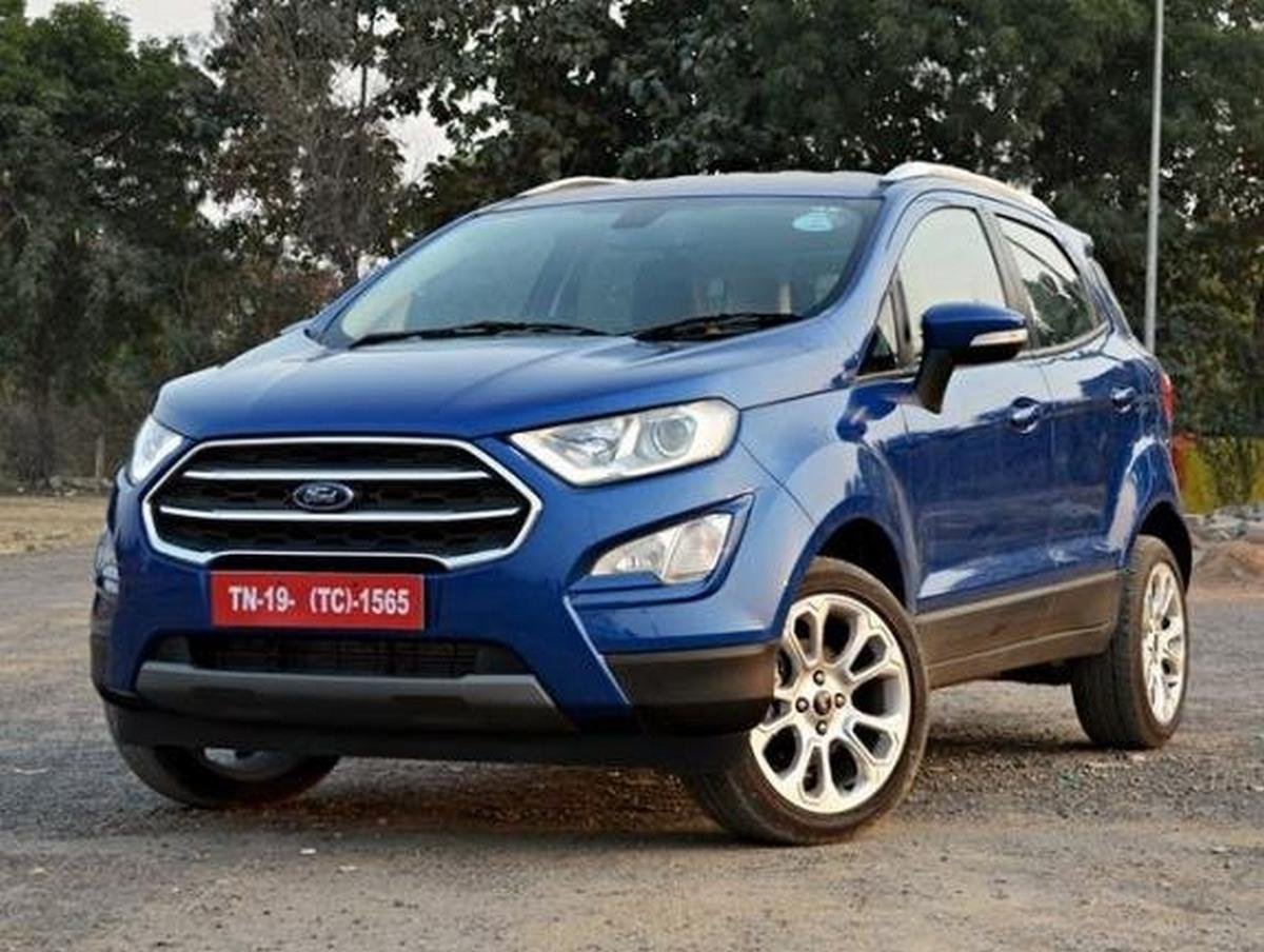 Ford Ecosport front look parking 