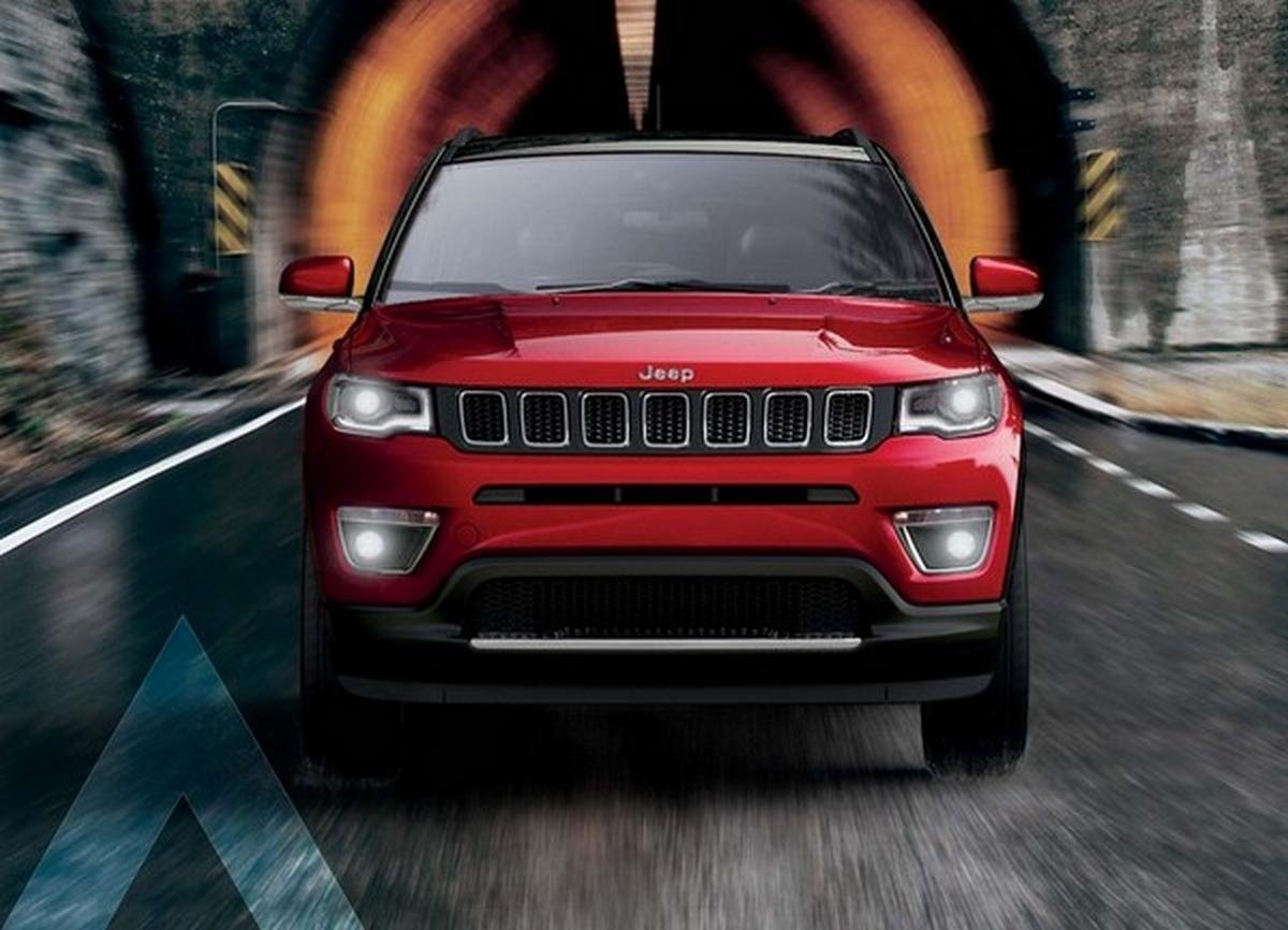 jeep compass red front angle