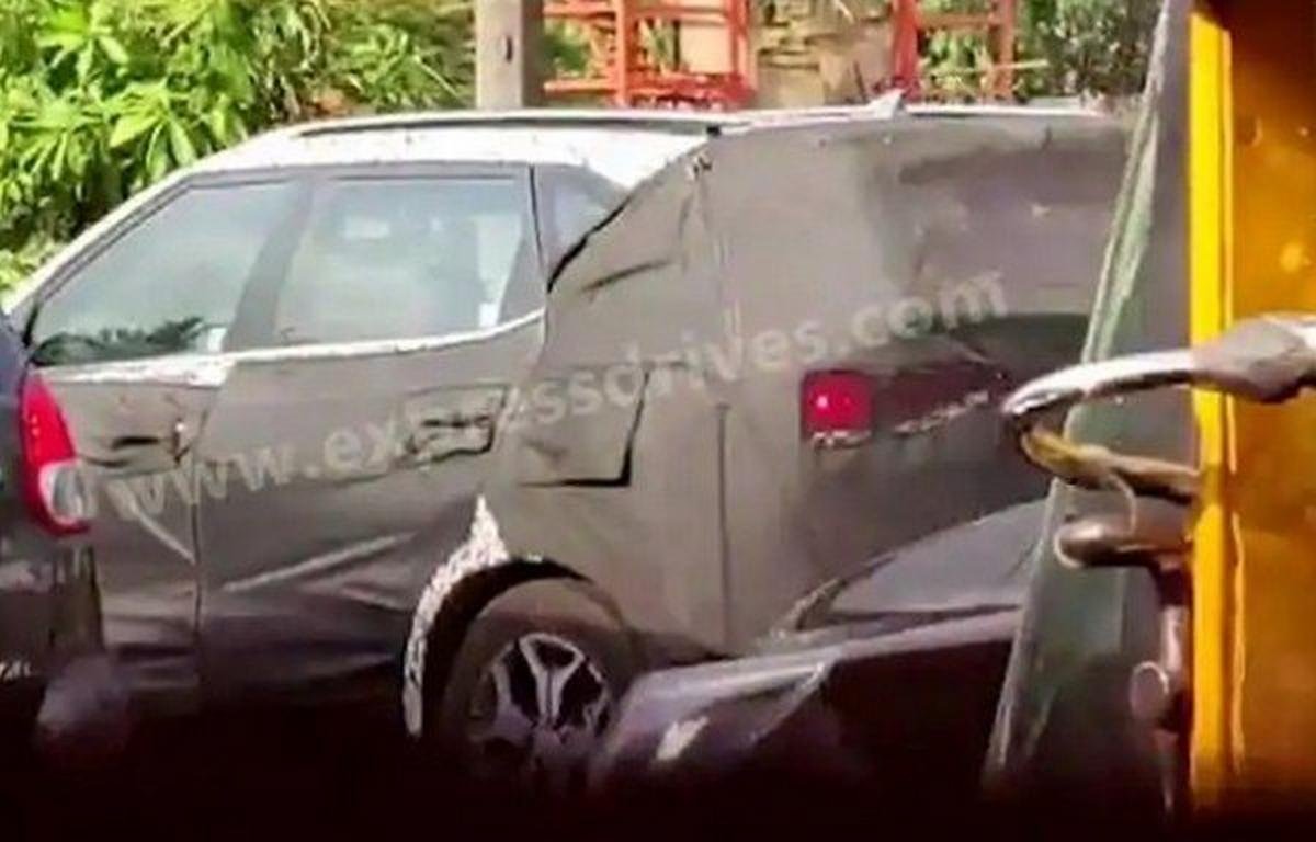 kia sp2i suv spotted side angle