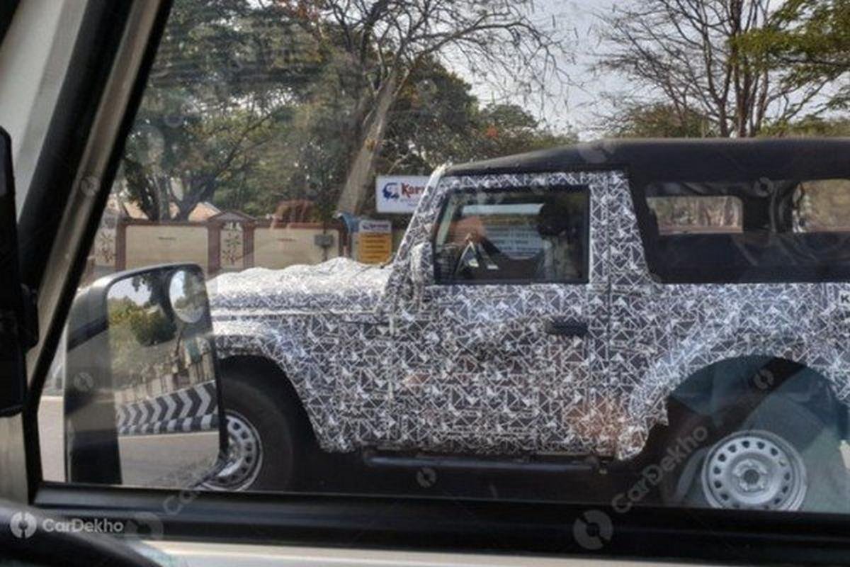 2020 mahindra thar side profile