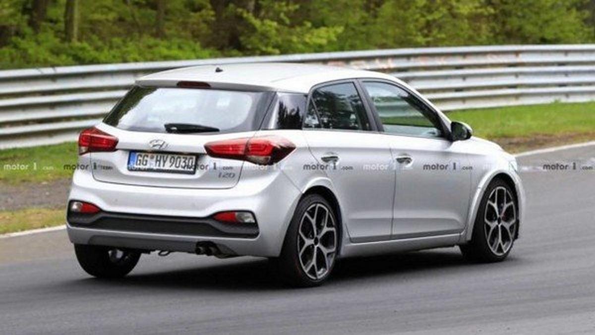 hyundai i20 n test mule spy shot rear angle