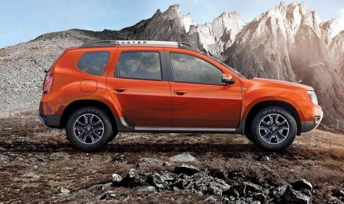 Renault Duster, right side